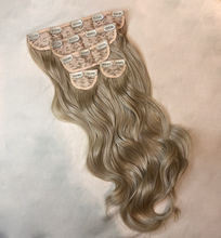 Cargar imagen en el visor de la galería, SARA 🌟 California Blonde
